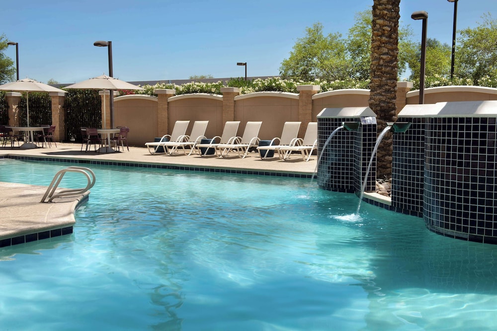 Hilton Phoenix Chandler - photo 27