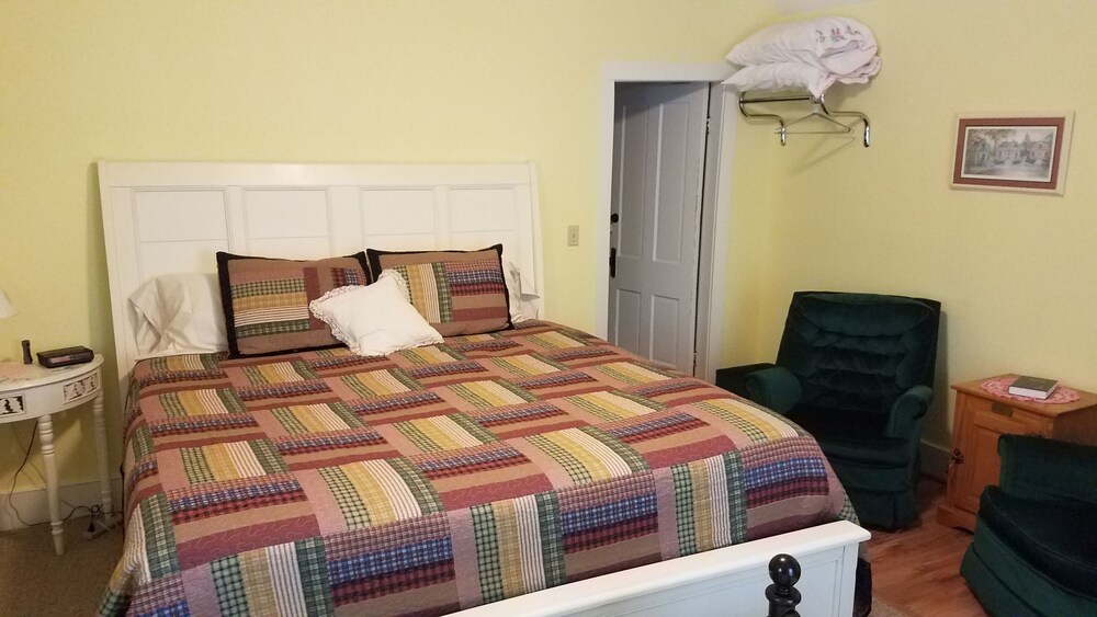Ozark Country Inn - photo 10