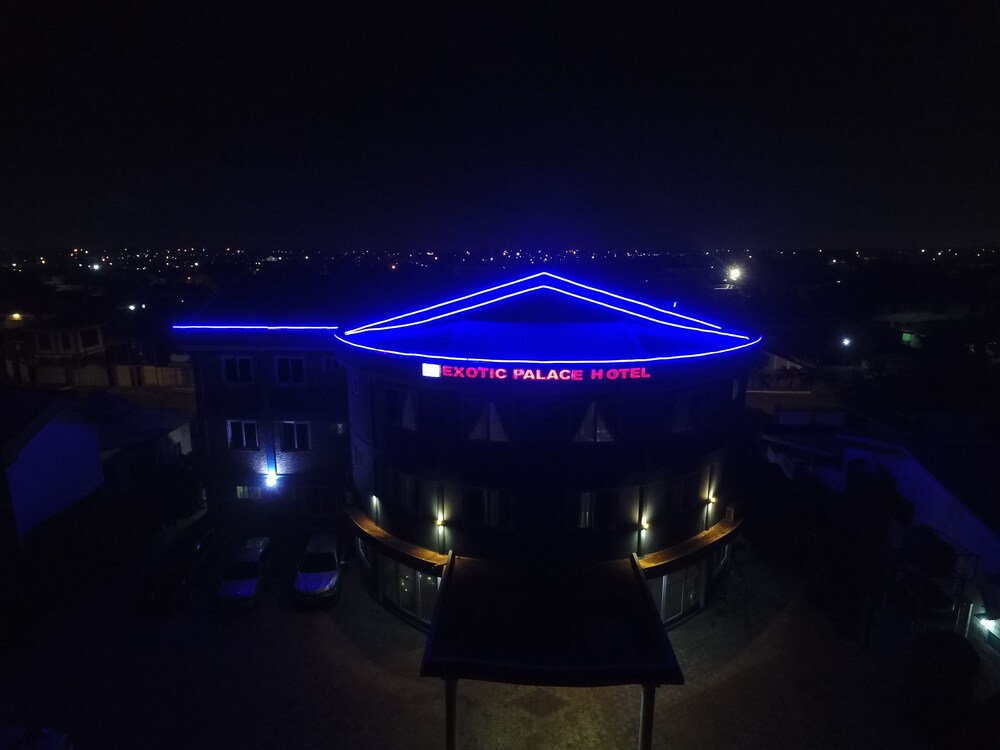 Exotic Palace Hotel — hotel in Accra