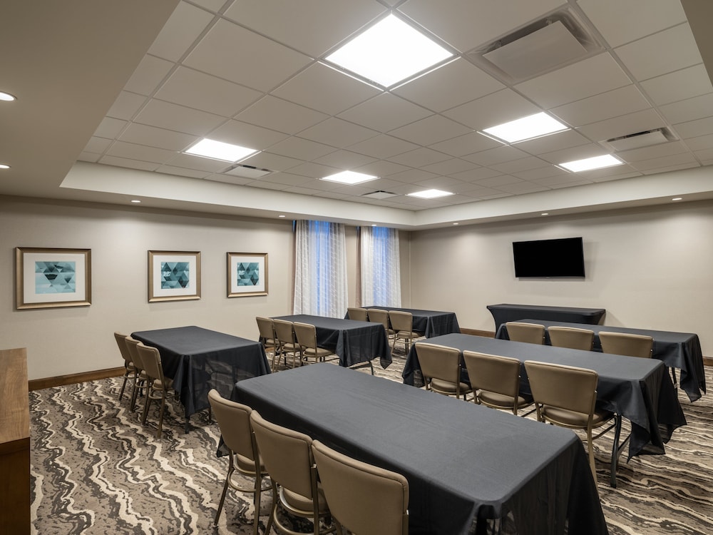 Staybridge Suites Sioux City Southeast by IHG - photo 53