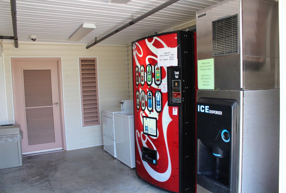 Carom Inn Denham Springs BatonRouge - photo 22