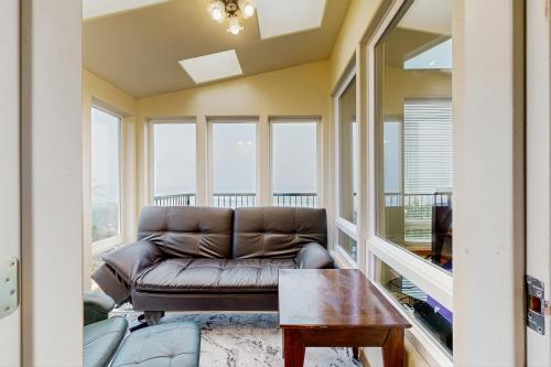 Pacific Coast Views - photo 11
