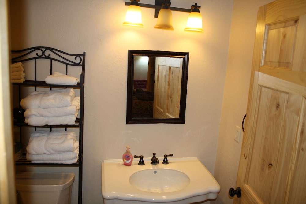 The Historic Wapiti Lodge - photo 118