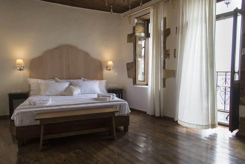 Captain Vasilis Hotel — Chania — photo 3