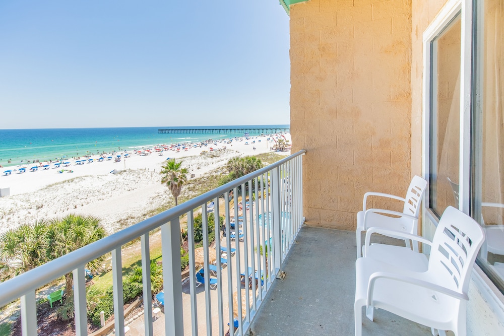 Hampton Inn Pensacola Beach - photo 47