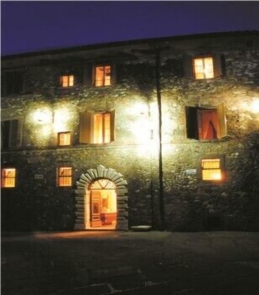 Residenza d'epoca Ca' de Principi — 4-Star Luxury Hotel in Piegaro, Italy