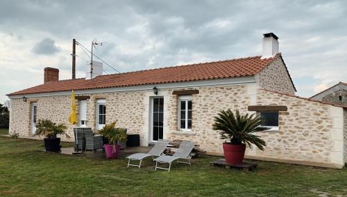 Charmante fermette 6 personnes st jean de monts in Saint-Jean-De-Monts, France