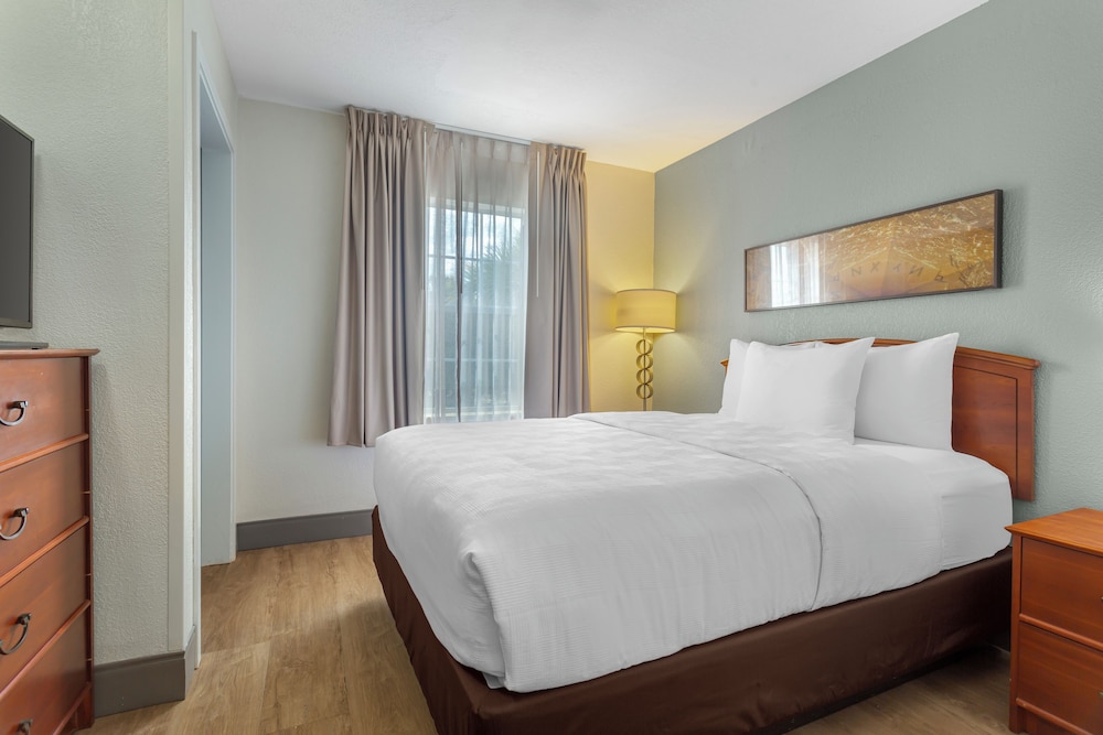 MainStay Suites Tampa Moffitt USF - photo 5