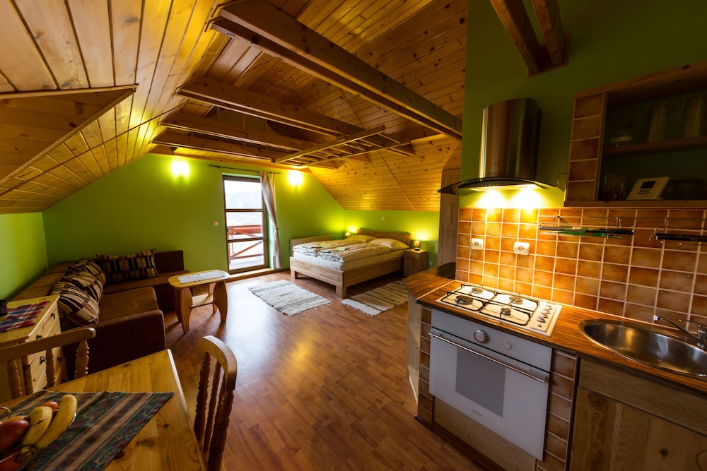 ZET Penzion & Wellness — 4-Star Luxury Hotel in Vysne Ruzbachy, Slovakia