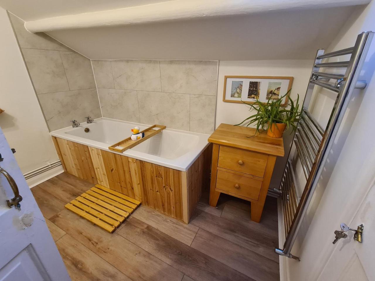 Wavelet Cottage a Staithes Gem