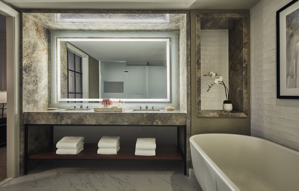 Four Seasons Hotel Austin - photo 49