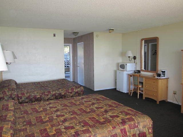 Skylark Shores Resort - photo 6