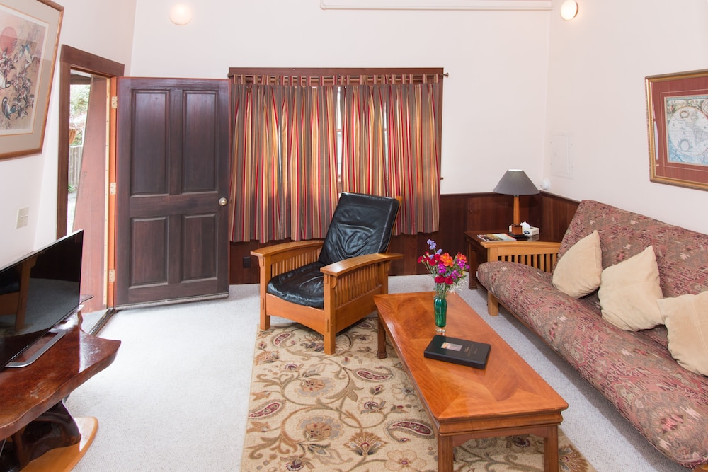 Sweetwater Inn and Spa - photo 29