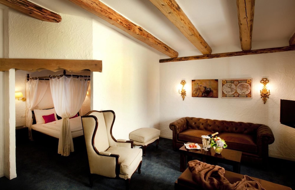 Hotel Hüttenmühle — Hillscheid — photo 4