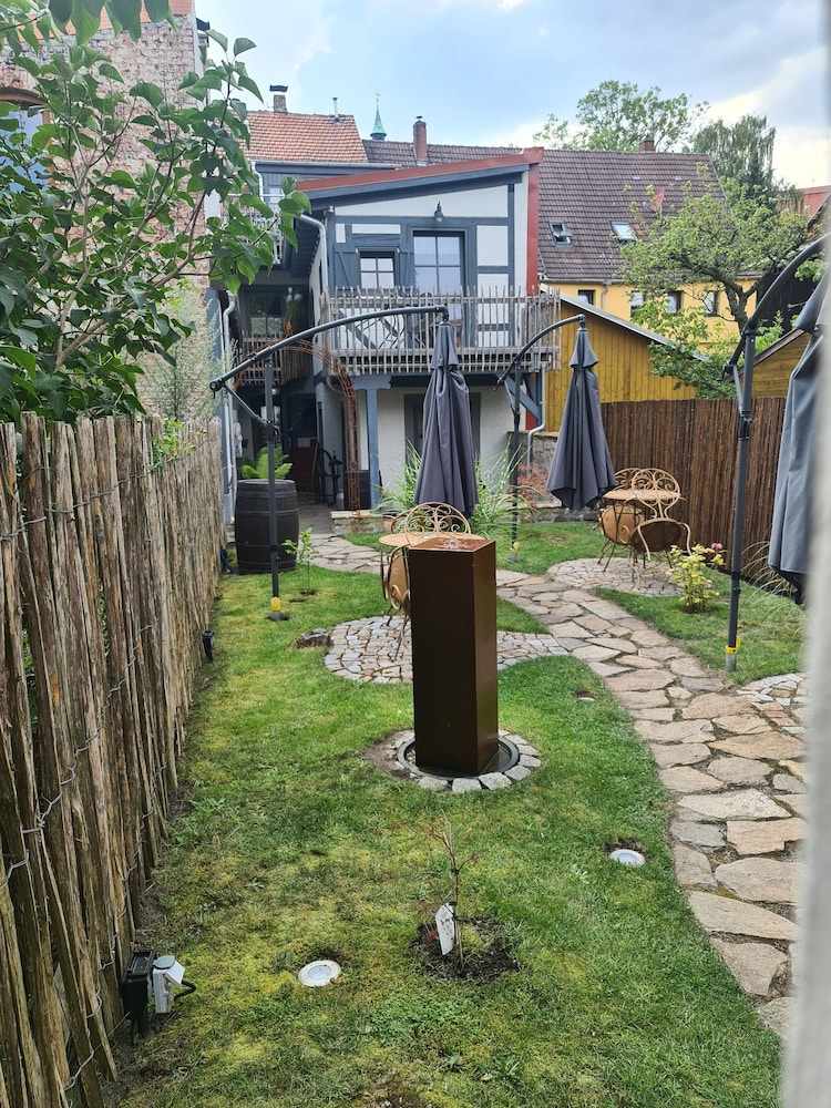 Hotel b&b altes hinterhäusel in Freiberg, Germany