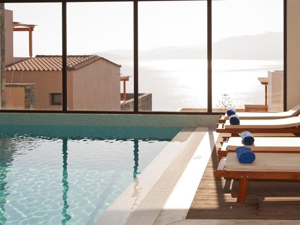 Miramare Villas & Suites — 5-Star Luxury Hotel in Agios Nikolaos, Greece
