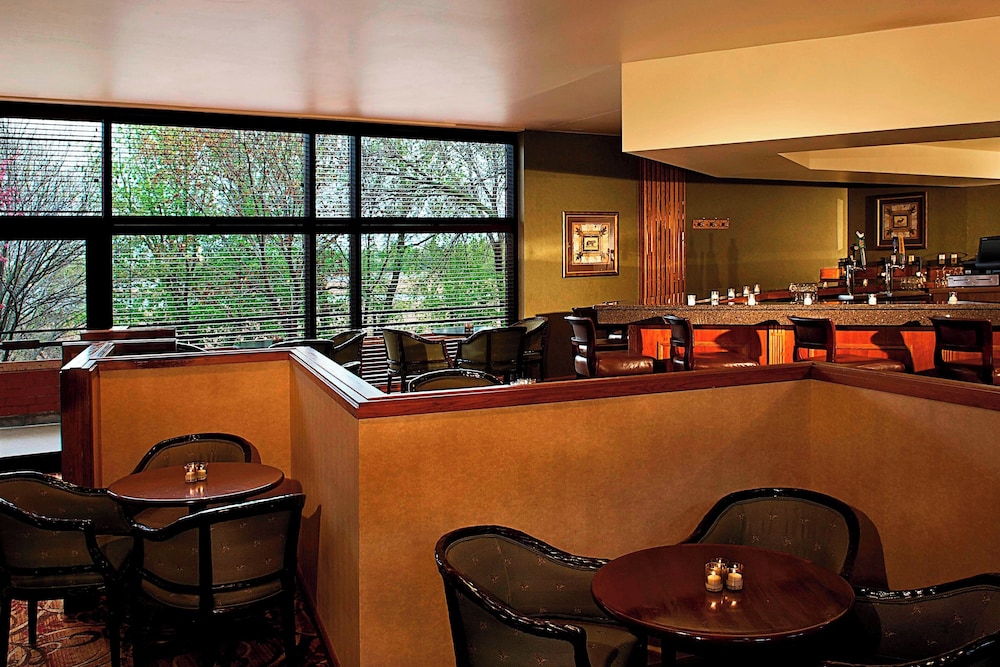 Sheraton Minneapolis West Hotel - photo 65