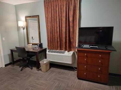 Economy Inn Richmond - photo 25