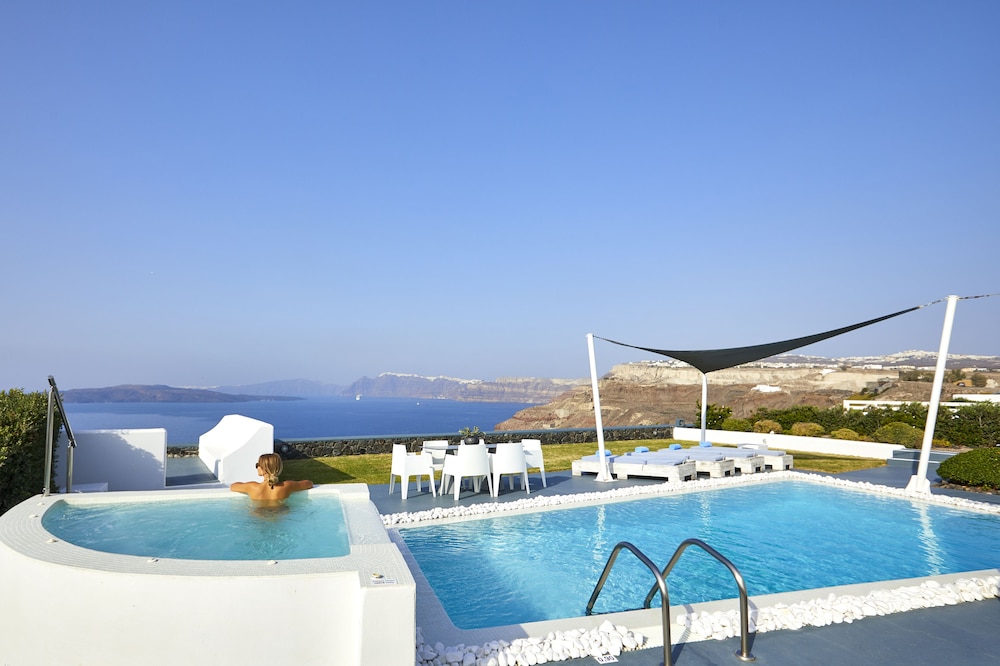 Santorini Princess Presidential Suites — 5-Star Luxury Hotel in Megalochori, Greece