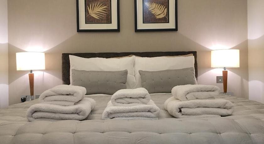 Trafalgar Luxury Suites — 4-Star Luxury Hotel in London, United Kingdom