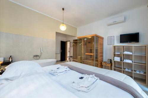Apartment Barbara with Private pool — 4-Star Luxury Hotel in Dubrovnik, Croatia