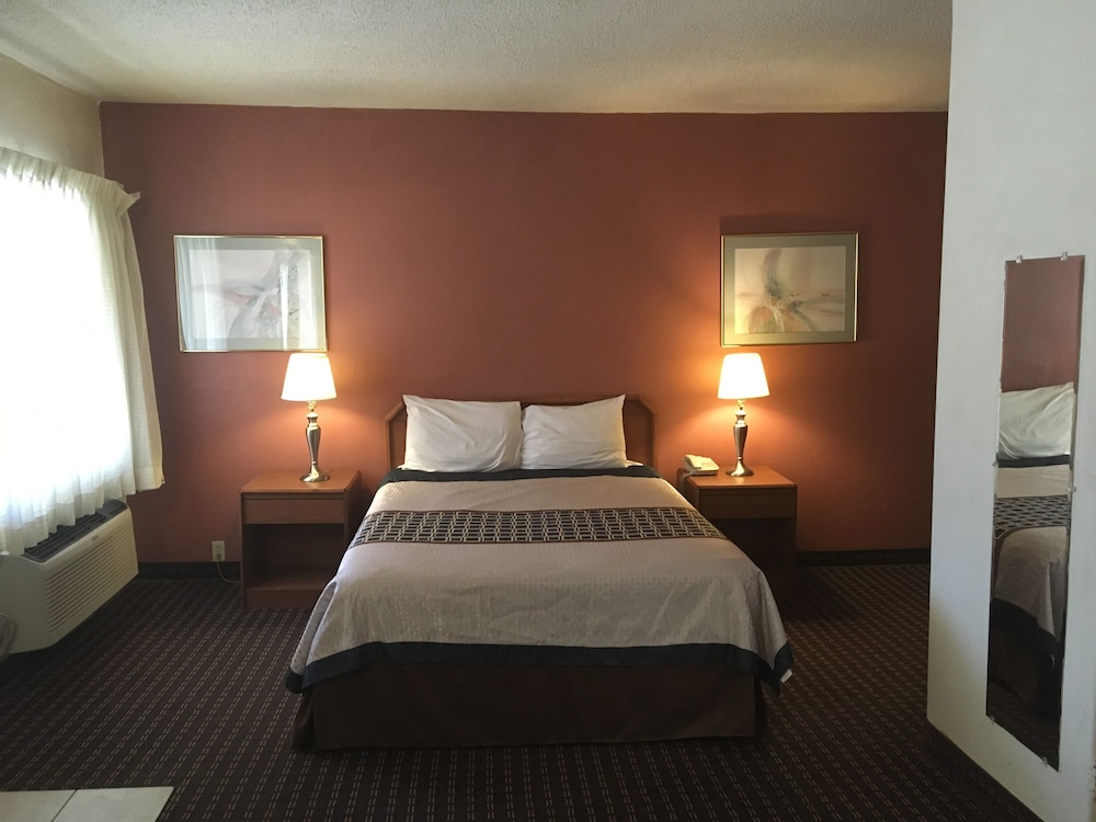 Budget Inn La Fonda Motel - photo 6