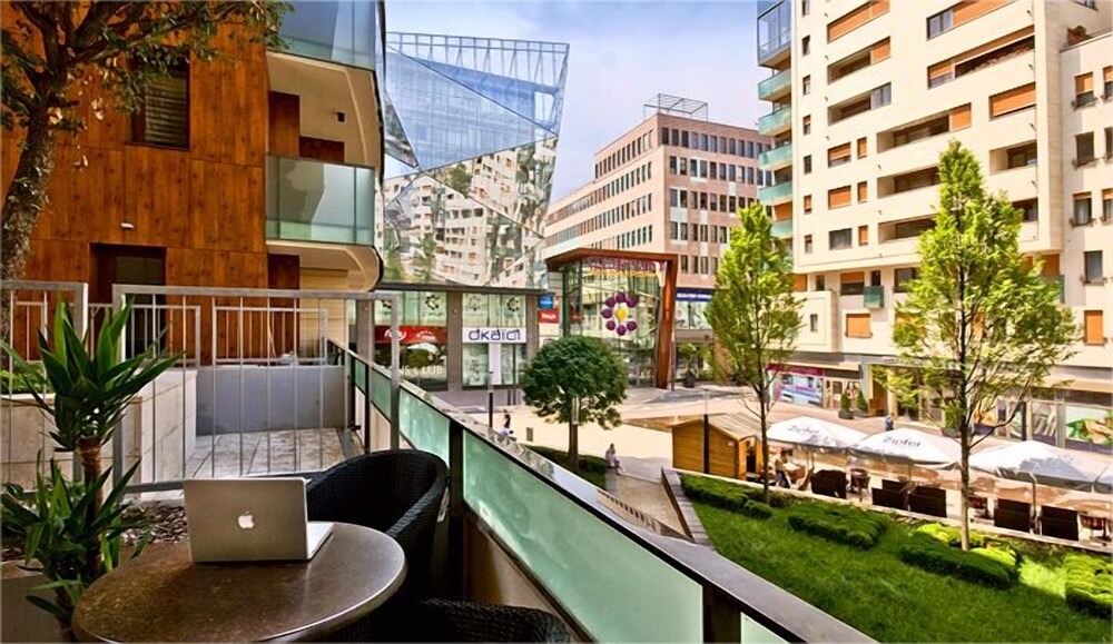 Ilodge Secondia - carbon neutral hotel in Chessy