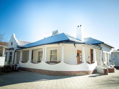 Nobis House Annex — 4-Star Luxury Hotel in Bloemfontein, South Africa