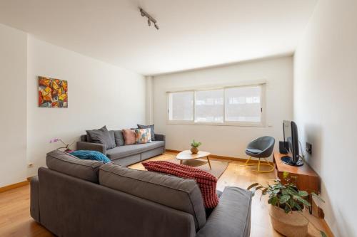 Modern apartment in Parque das Nações — 4-Star Luxury Hotel in Lisbon, Portugal