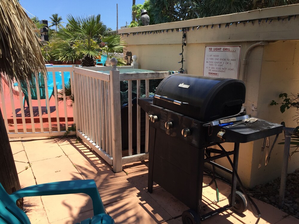 Sea Cove Resort Motel - photo 37