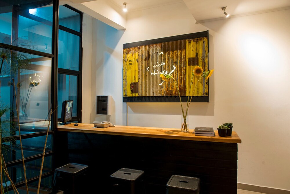 Hotel Boutique Edificio Cielo Abierto in Valparaiso, Chile