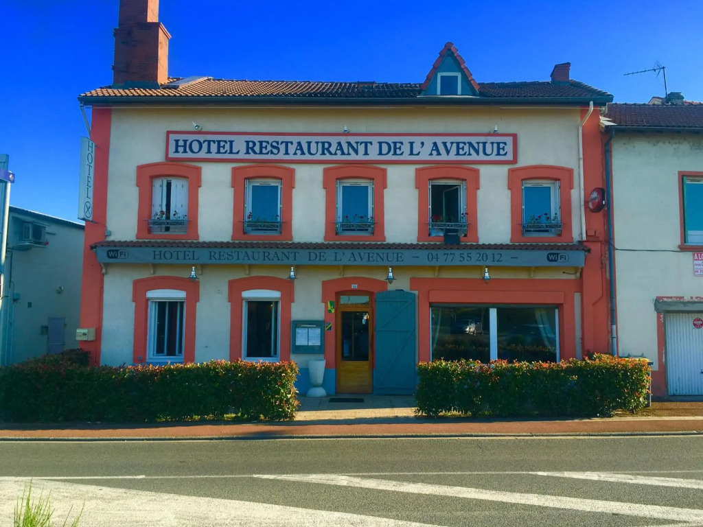 Hotel de l’Avenue in Bonson, France