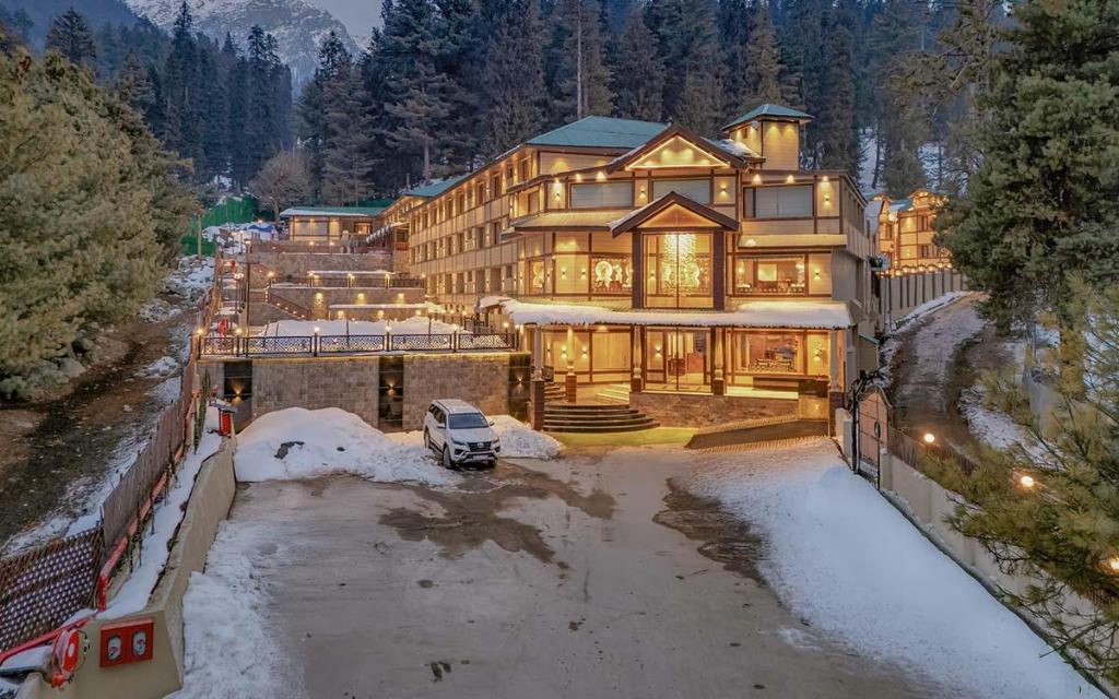 Fortune Pahalgam Member ITC Hotels’ Group in Pahlgam, India