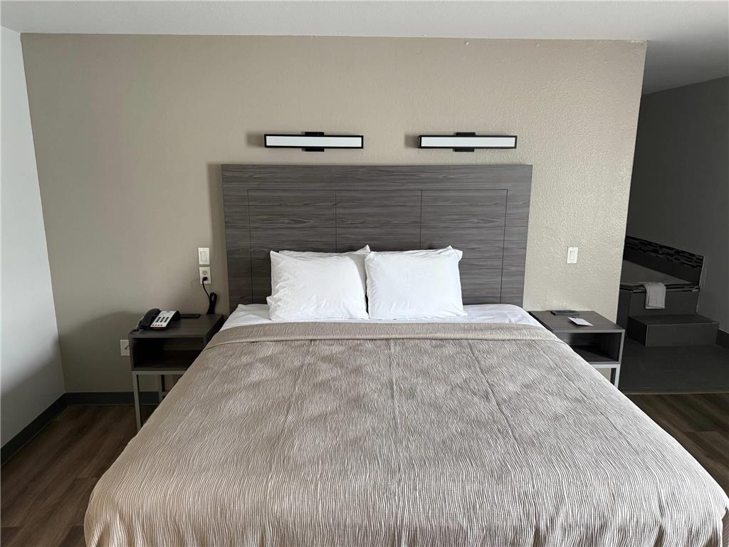 Quality Inn & Suites Biloxi Ocean Springs - photo 13