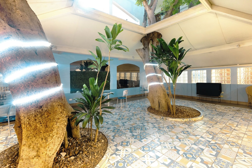 Hotel Suites Kino