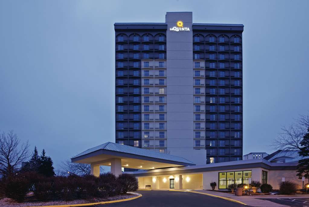 La Quinta Inn & Suites by Wyndham Minneapolis Bloomington W - featured photo