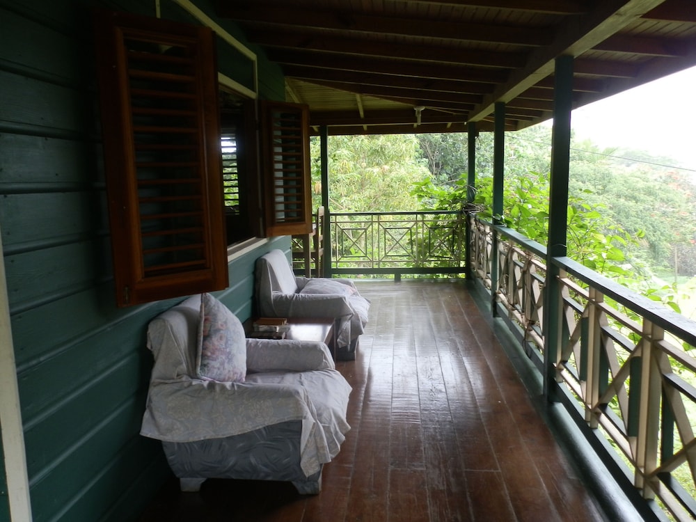 Harding Hall Hideaway in Lucea, Jamaica