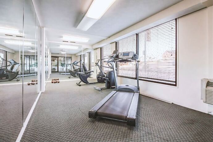 Sky Palace Inn & Suites Mccook - photo 4