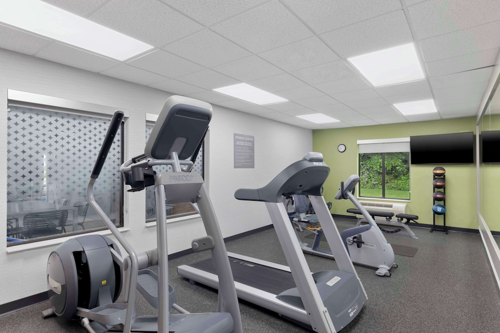 Spark By Hilton Newcomerstown - photo 27