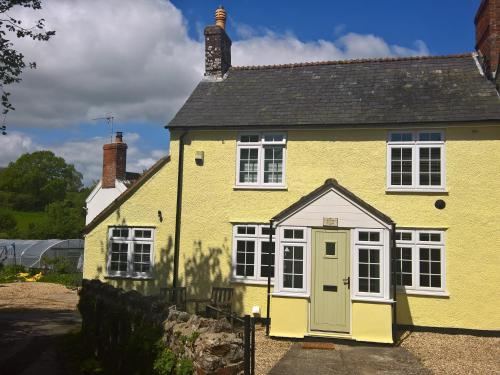 St Margaret's Cottage — 4-Star Luxury Hotel in Yeovil, United Kingdom