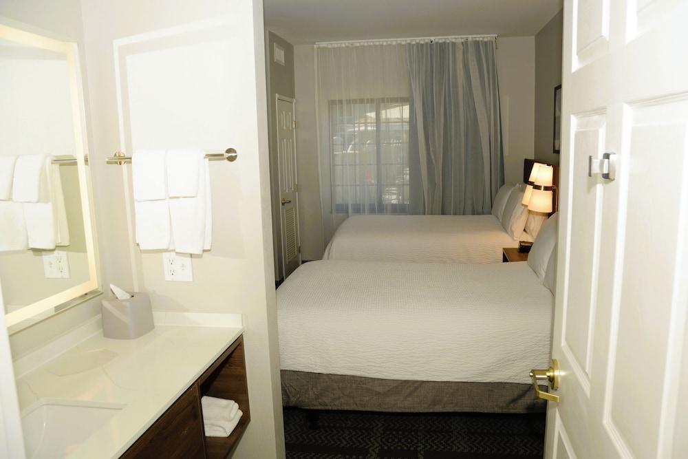 Staybridge Suites Tucson Airport by IHG - photo 8