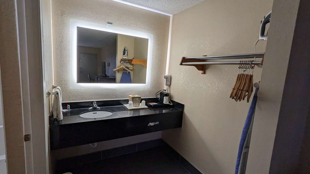 SureStay Hotel by Best Western Meridian - photo 21