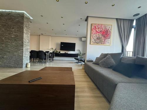 Nice Flat in the Best of Zamalek