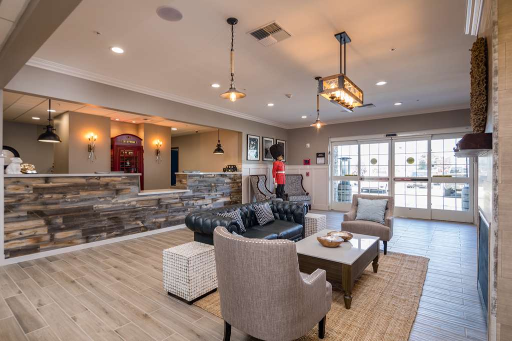 Aristocrat Hotel BW Signature Collection - featured photo