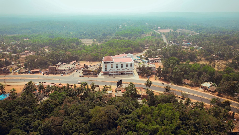 Shambhavi Hotel Convention Centre — Udupi
