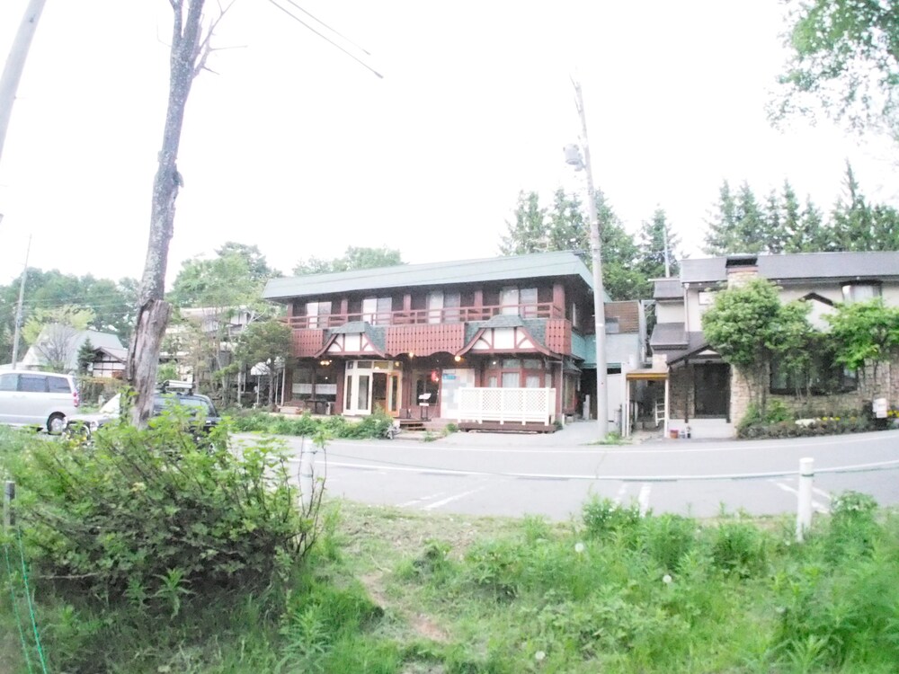 B B Sora - carbon neutral hotel in Nagano