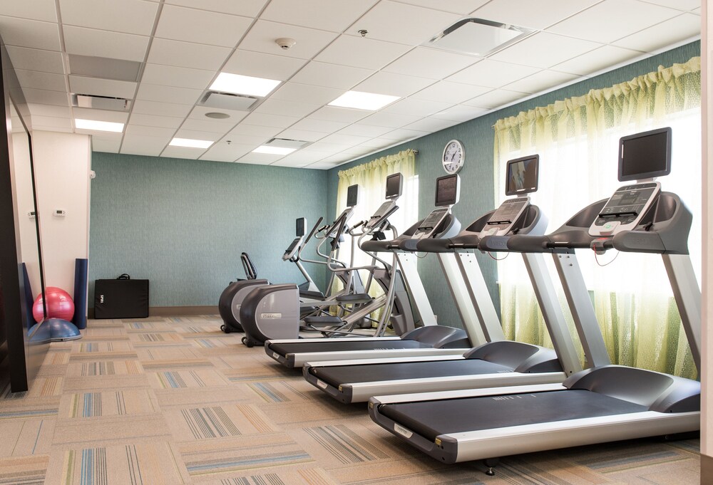 Holiday Inn Express & Suites Rock Falls by IHG - photo 8