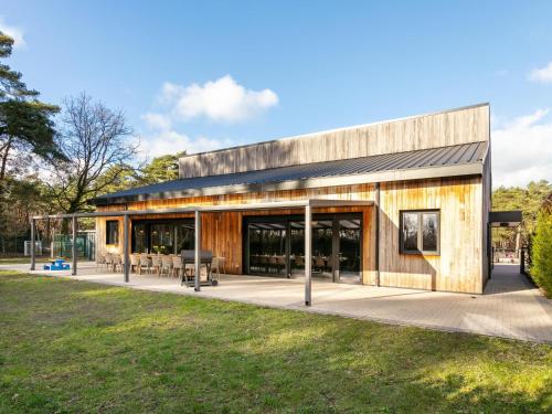Ons Huis - carbon neutral hotel in Unknown City