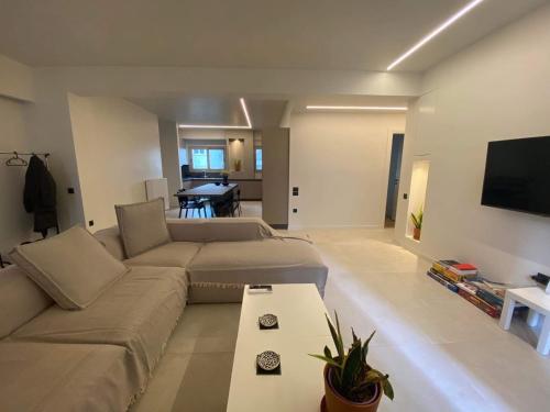 Sapfo Luxury Apartment 1 in Athens — 4-Star Luxury Hotel in Athens, Greece