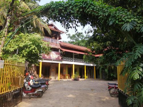 Kep Melting Potes in Krong Kep, Cambodia